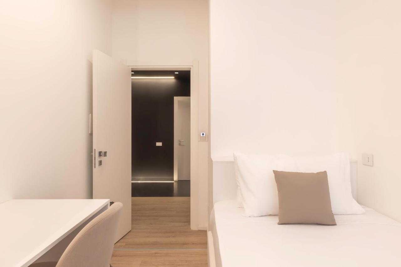 Metropolitan Rooms Кальяри Экстерьер фото